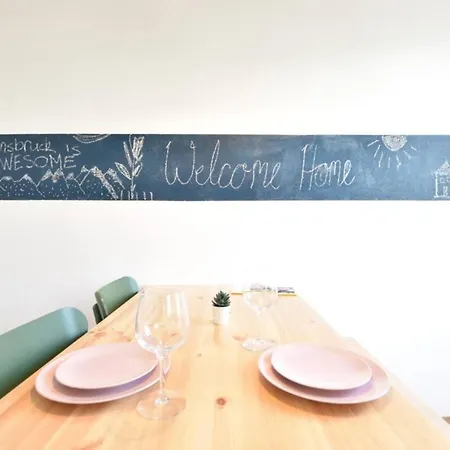 샬레 Central City Chalet - Family Friendly
