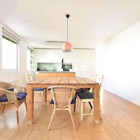 Central City Chalet - Family Friendly