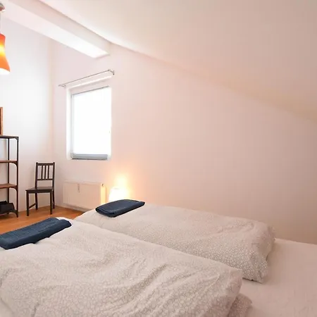 Central City Chalet - Family Friendly